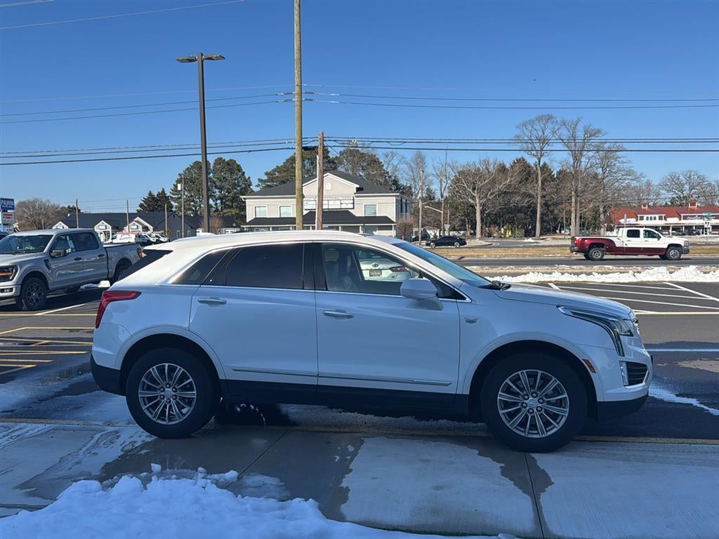 2017 Cadillac XT5 Luxury FWD