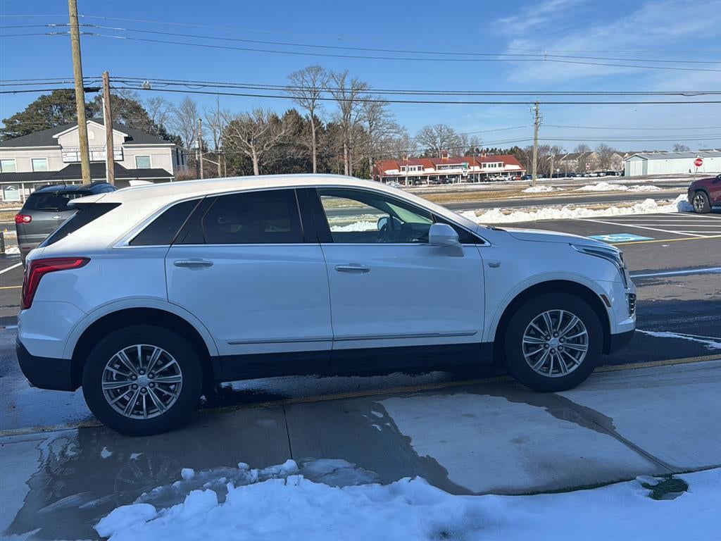 2017 Cadillac XT5 Luxury FWD