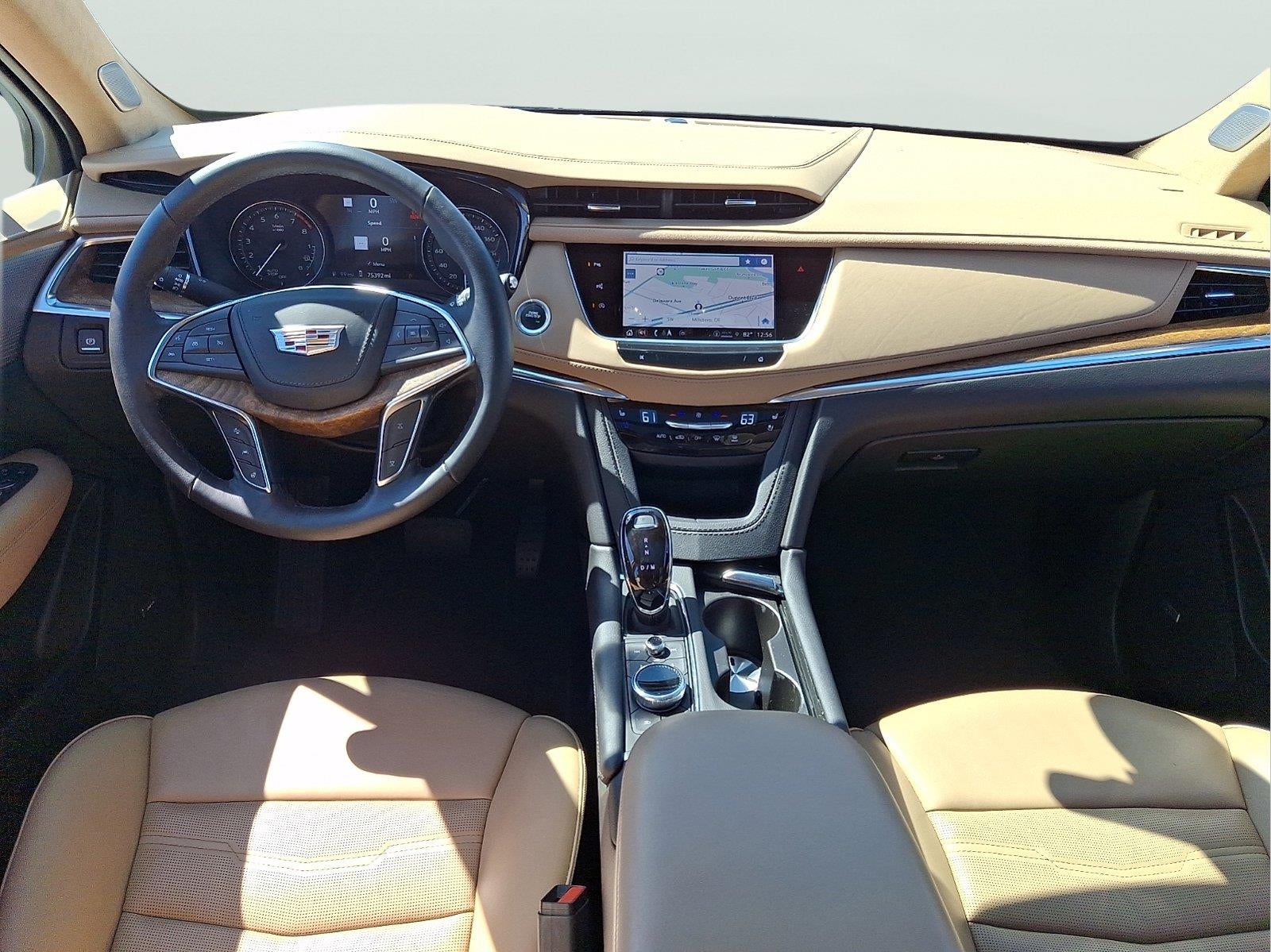 2023 Cadillac XT5 FWD Premium Luxury