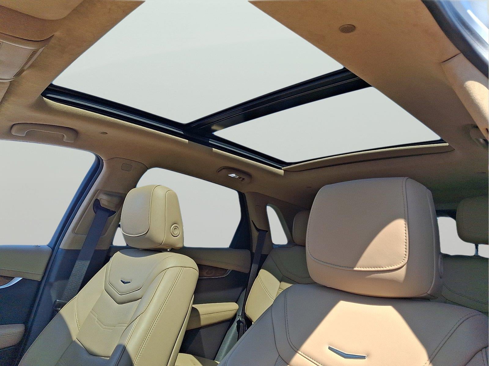 2023 Cadillac XT5 FWD Premium Luxury