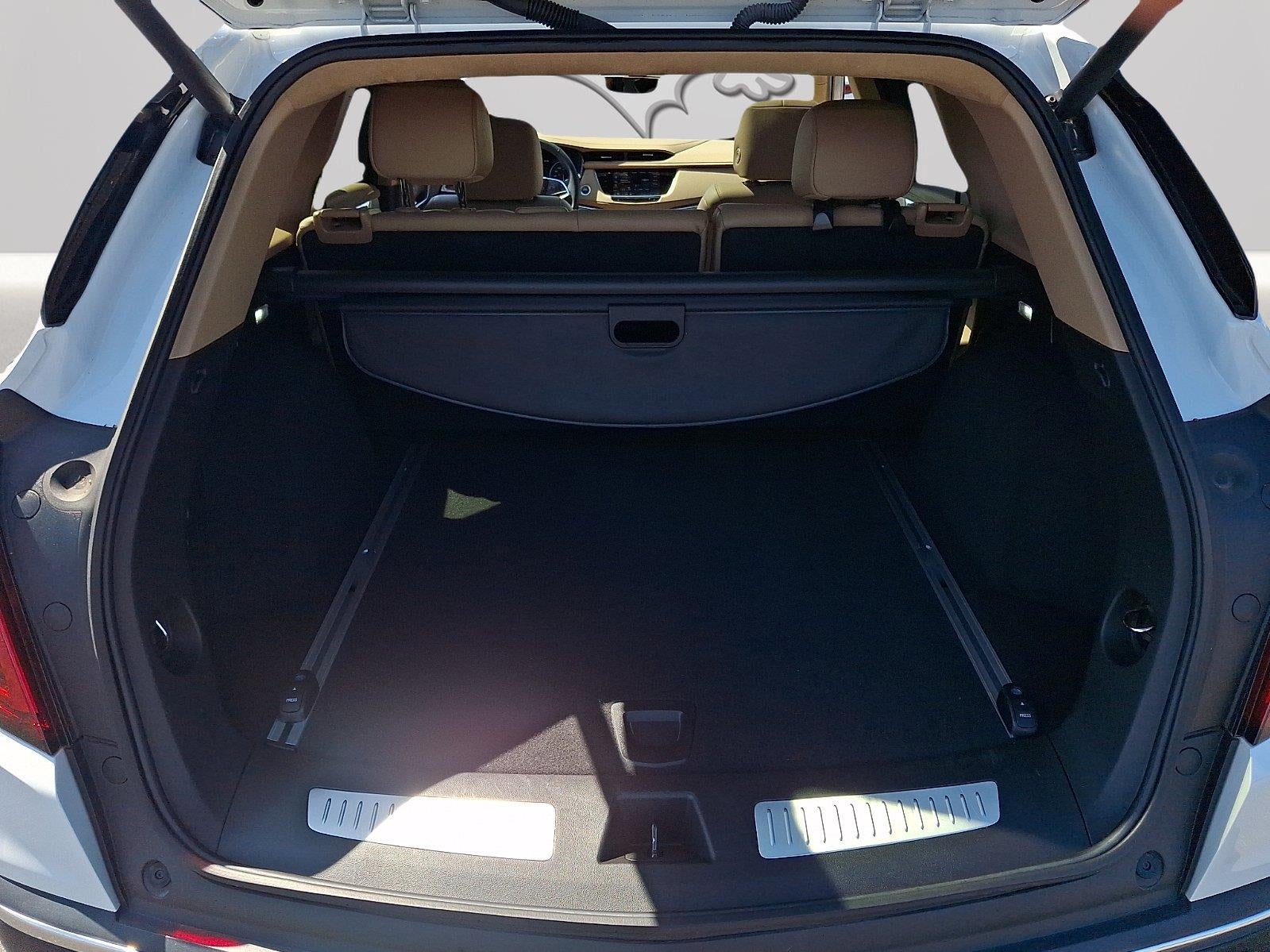 2023 Cadillac XT5 FWD Premium Luxury
