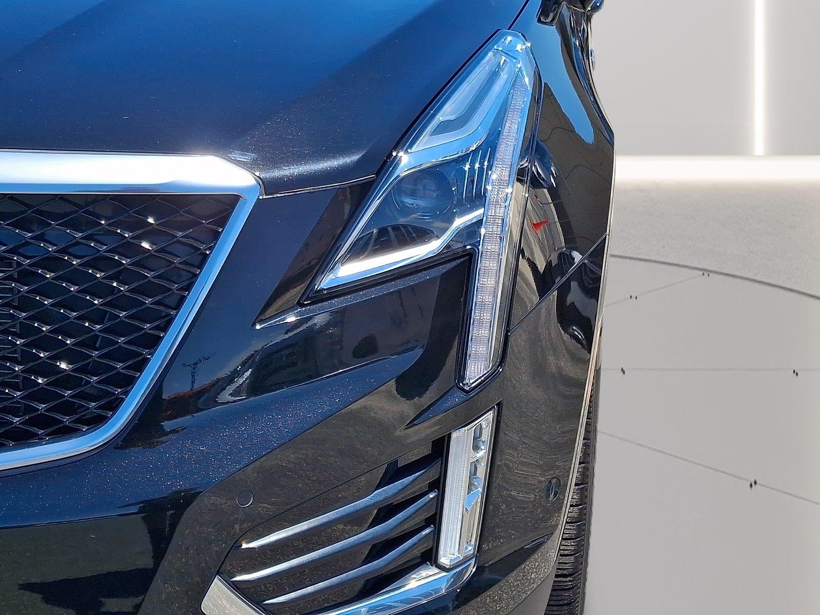 2025 Cadillac XT5 AWD Sport
