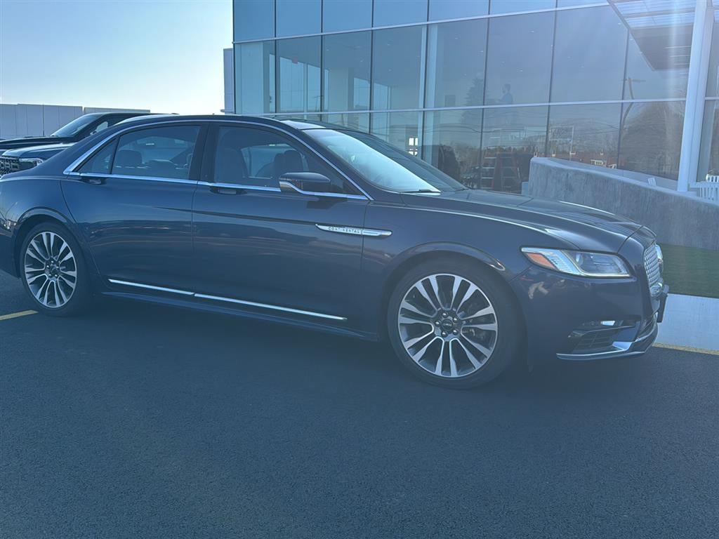 2017 Lincoln Continental Reserve