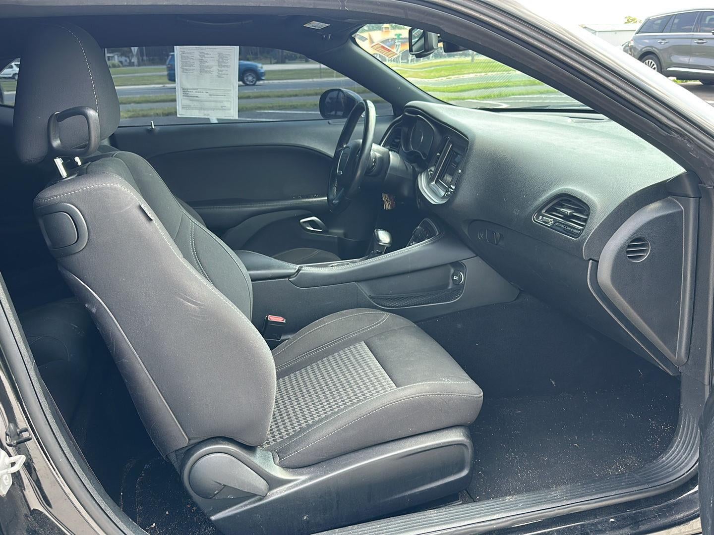 2019 Dodge Challenger SXT