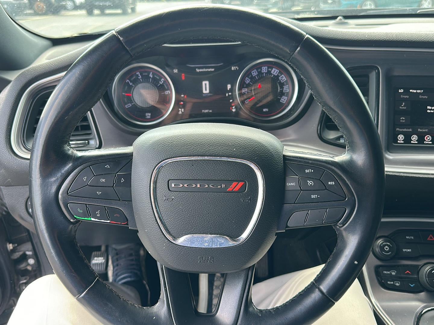 2019 Dodge Challenger SXT