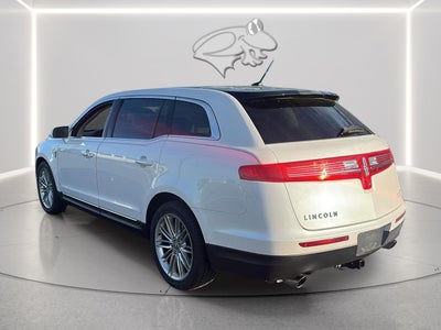2019 Lincoln MKT Reserve