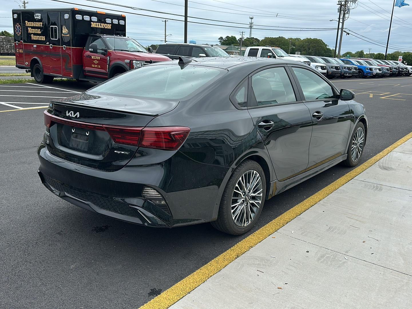 2023 Kia Forte GT-Line
