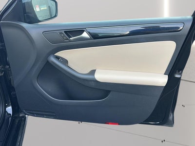 2016 Volkswagen Jetta 1.8T SEL Premium