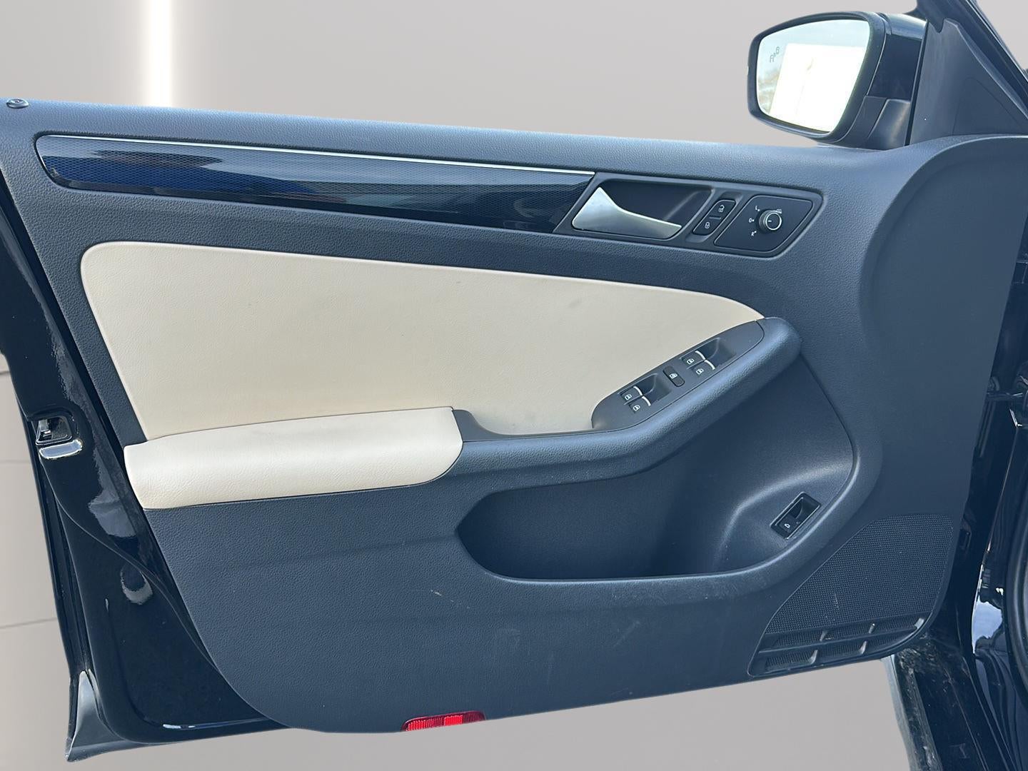 2016 Volkswagen Jetta 1.8T SEL Premium