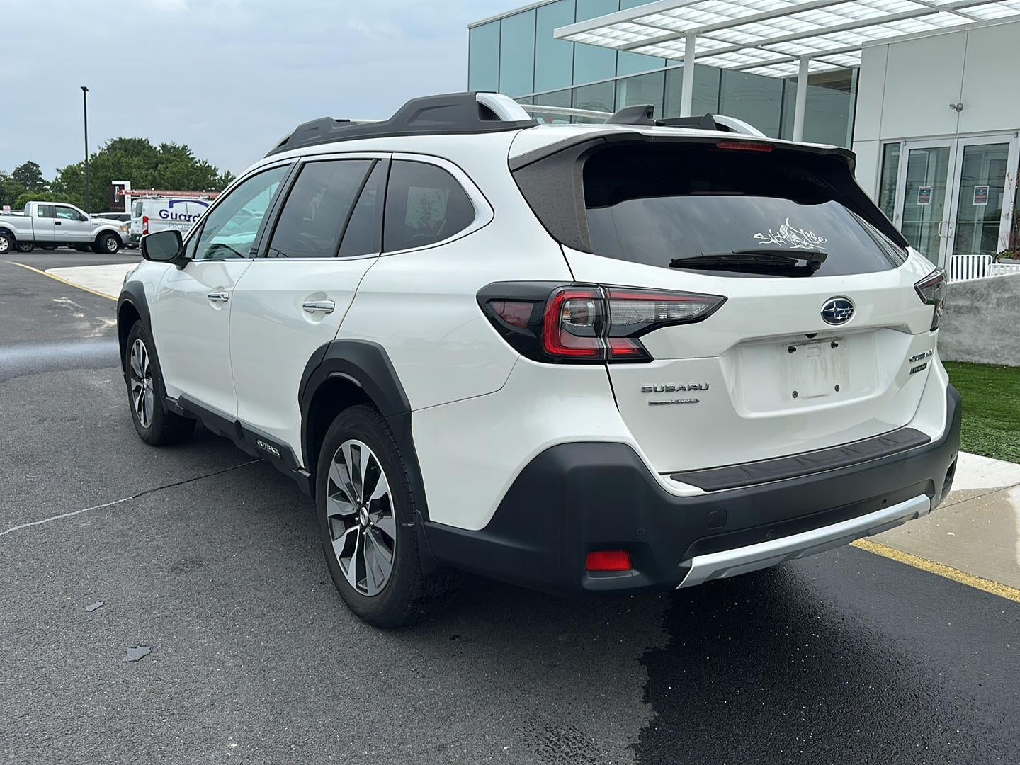 2023 Subaru Outback Touring