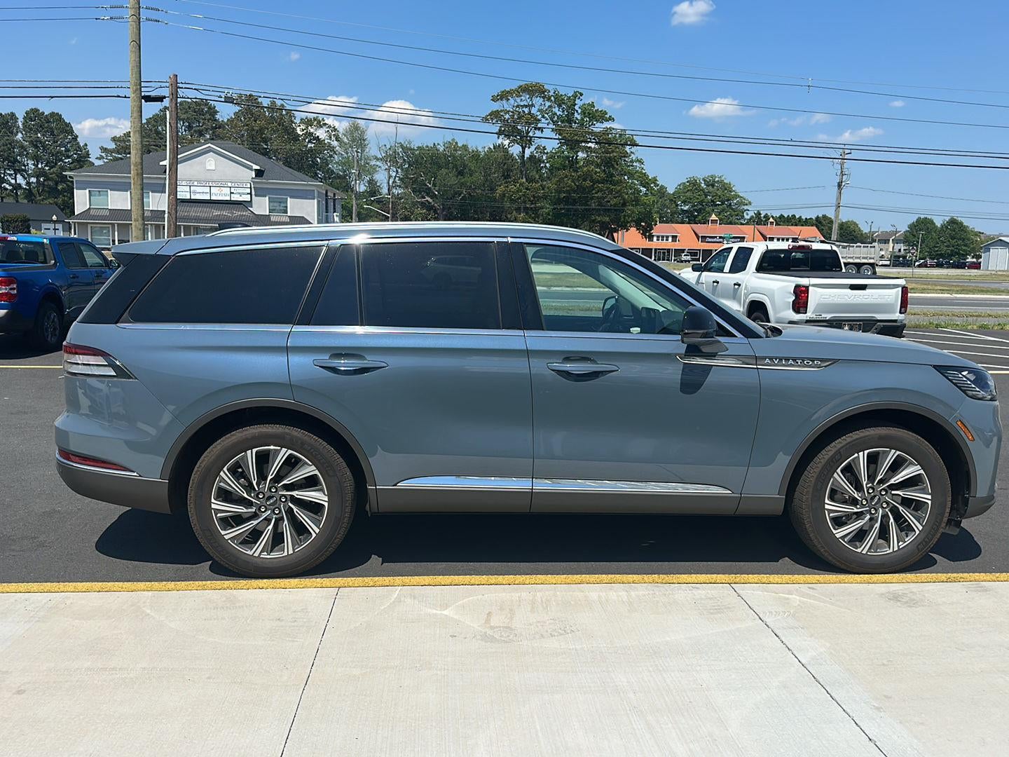 2025 Lincoln Aviator Premiere