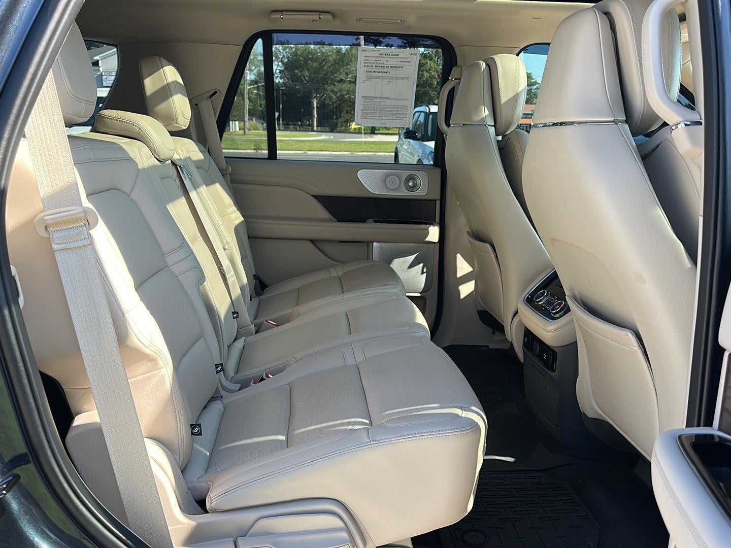 2021 Lincoln NAVIGATOR RSV