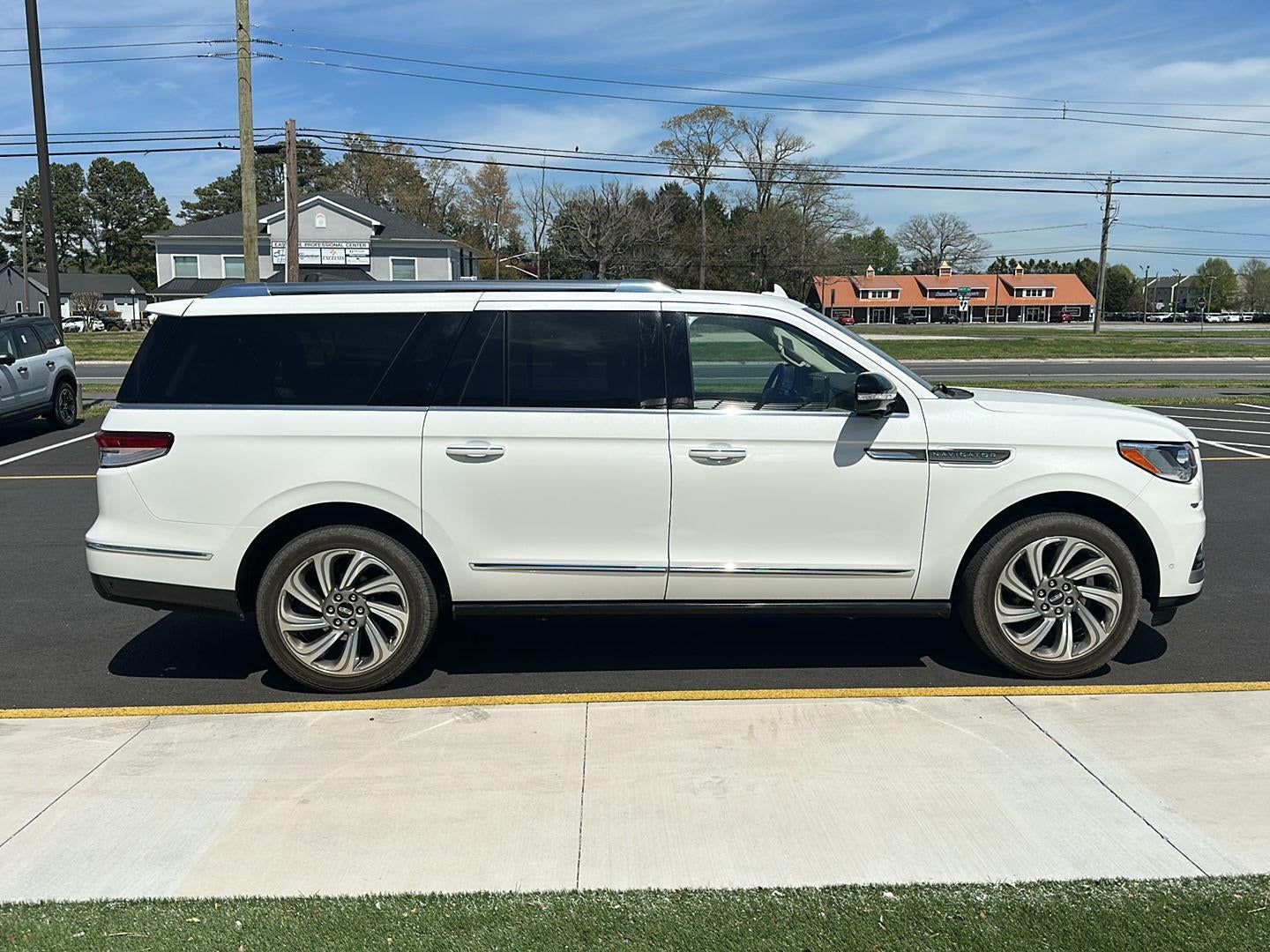 2022 Lincoln Navigator L Reserve