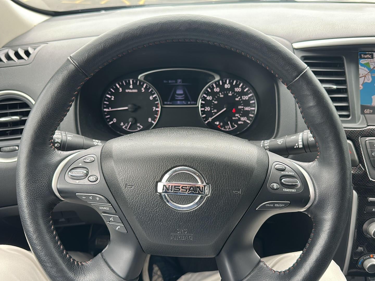 2019 Nissan Pathfinder SV