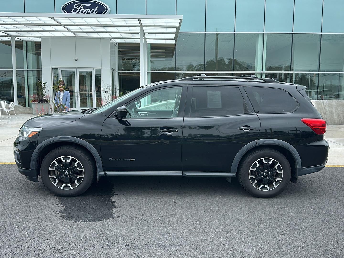 2019 Nissan Pathfinder SV