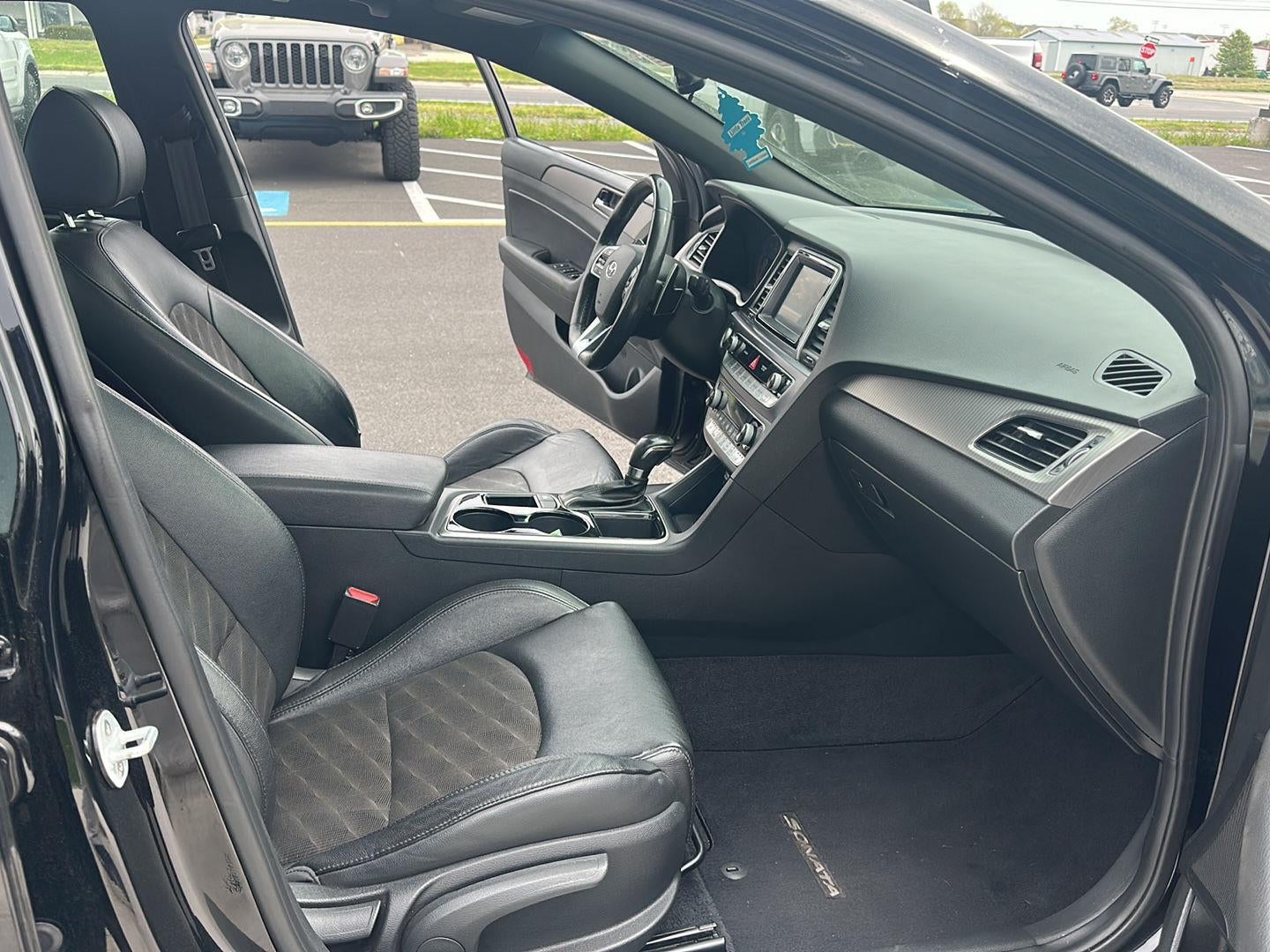 2019 Hyundai SONATA Sport