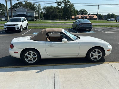 1999 Mazda Mazda MX-5 Miata Base