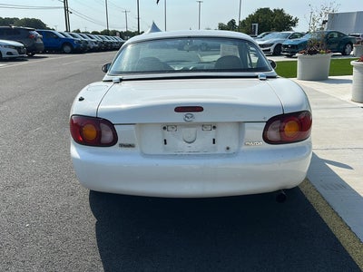 1999 Mazda Mazda MX-5 Miata Base
