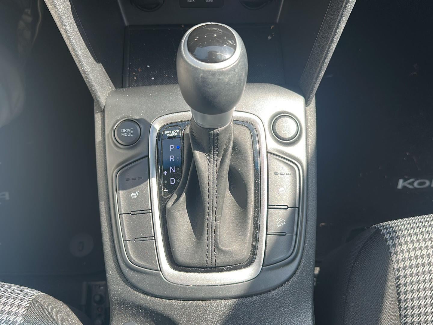 2021 Hyundai KONA SEL