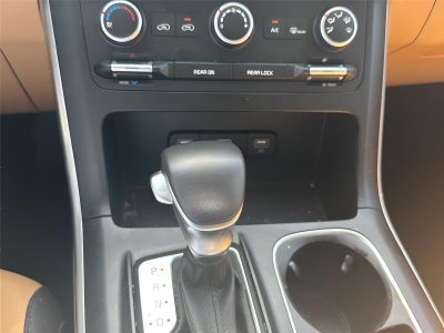 2024 Kia CARNIV LX