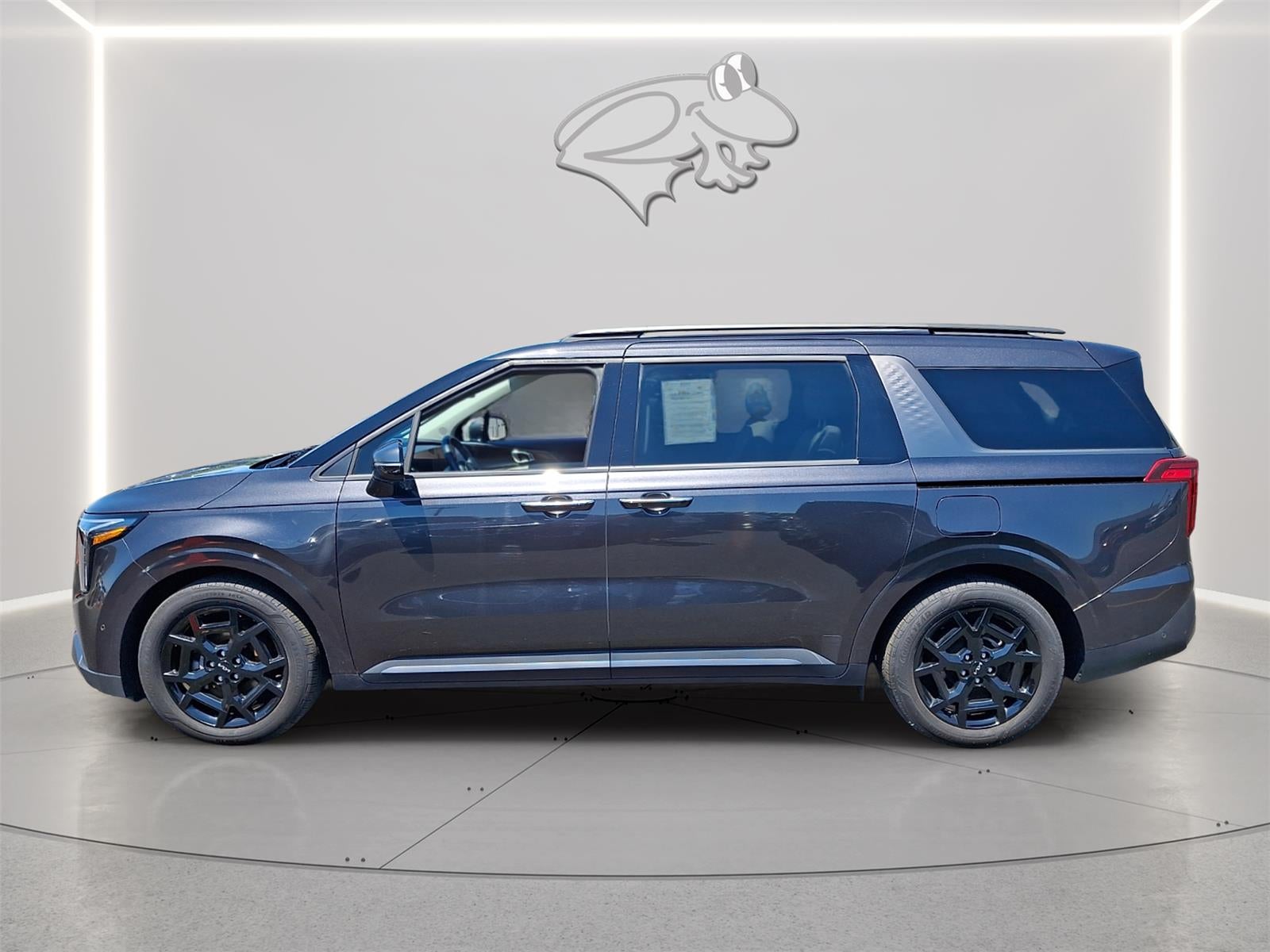 2025 Kia Carnival SX