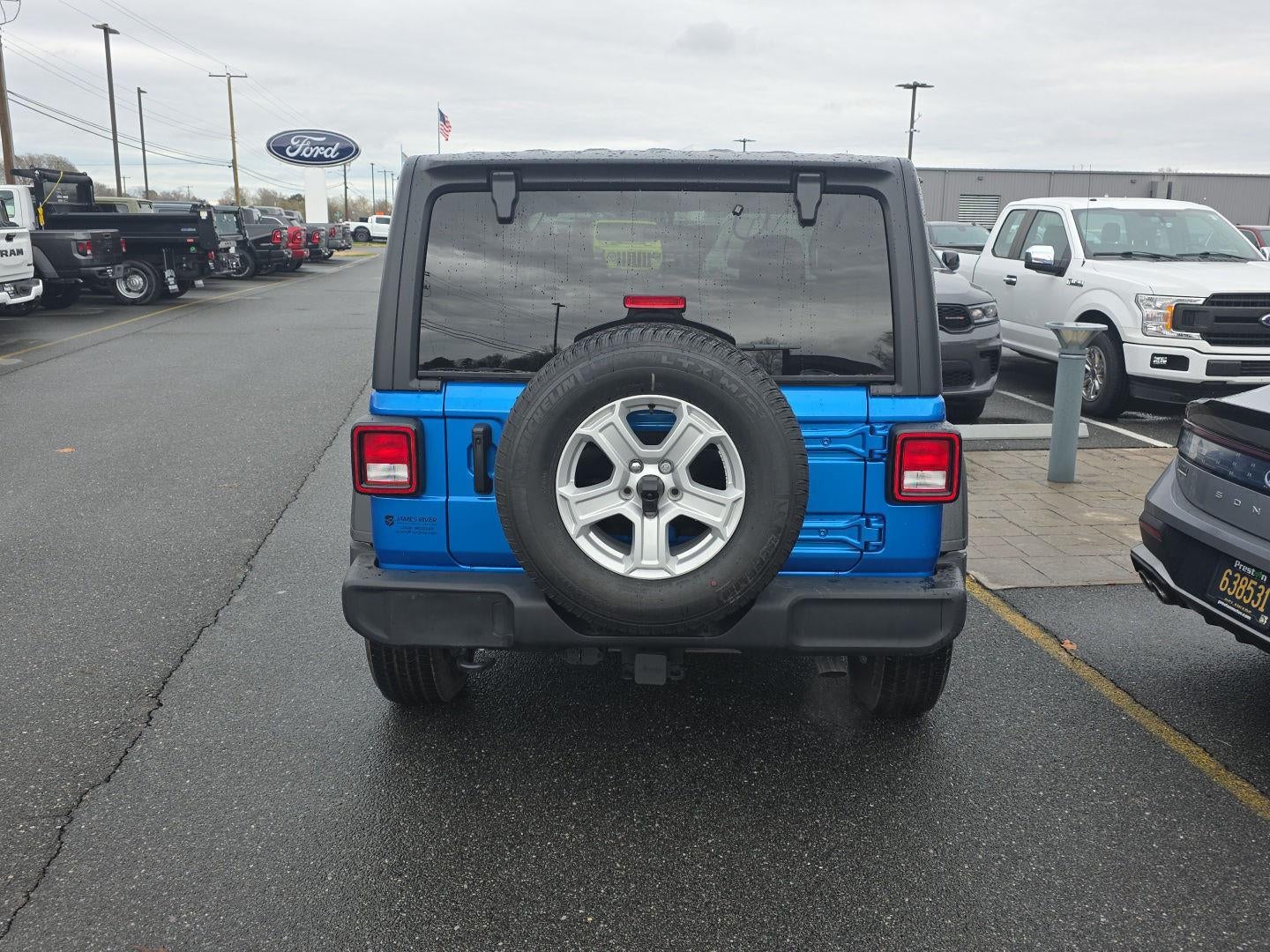2022 Jeep Wrangler Sport S