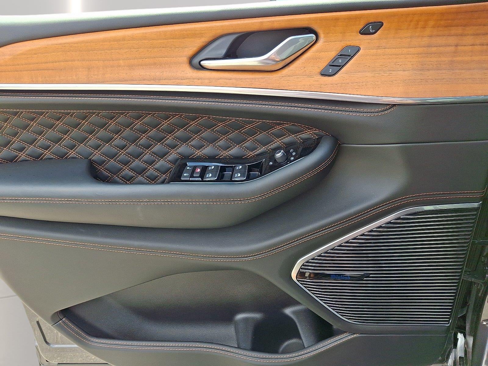 2025 Jeep Grand Cherokee Summit Reserve