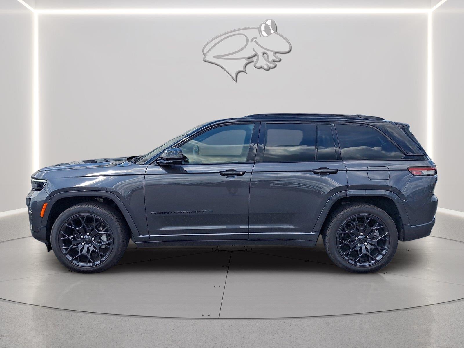 2025 Jeep Grand Cherokee Summit Reserve