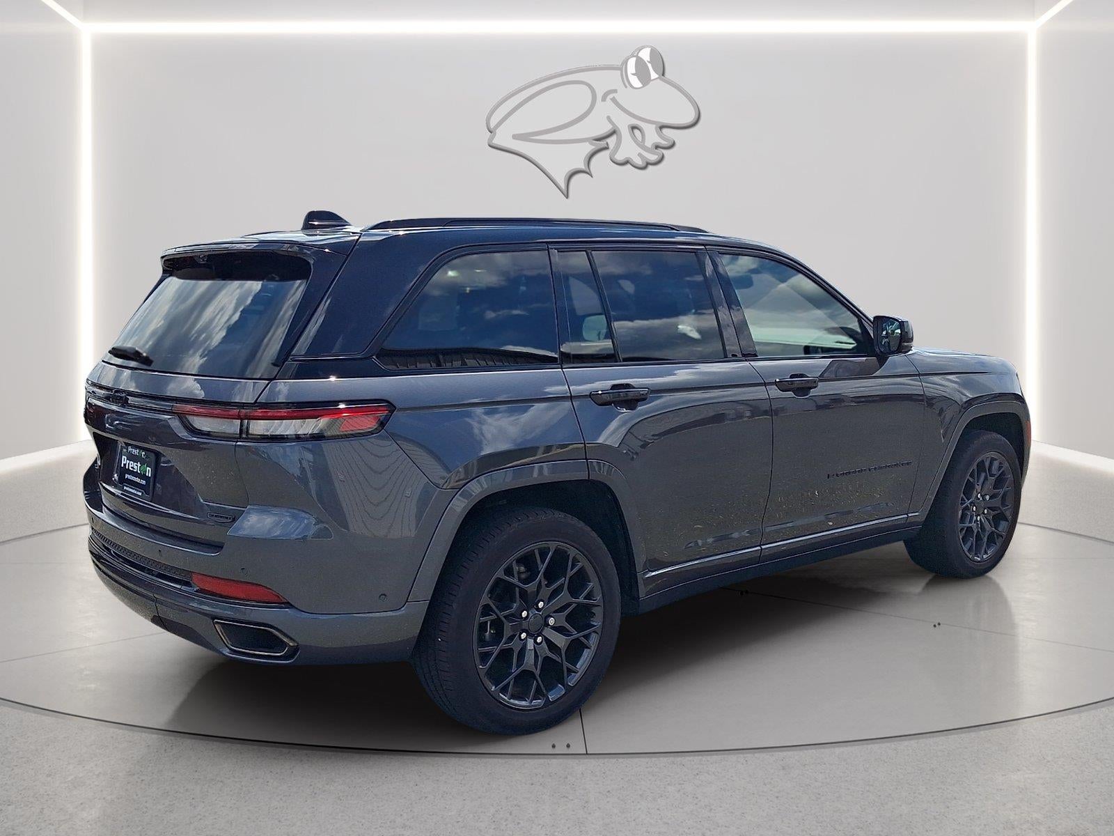 2025 Jeep Grand Cherokee Summit Reserve