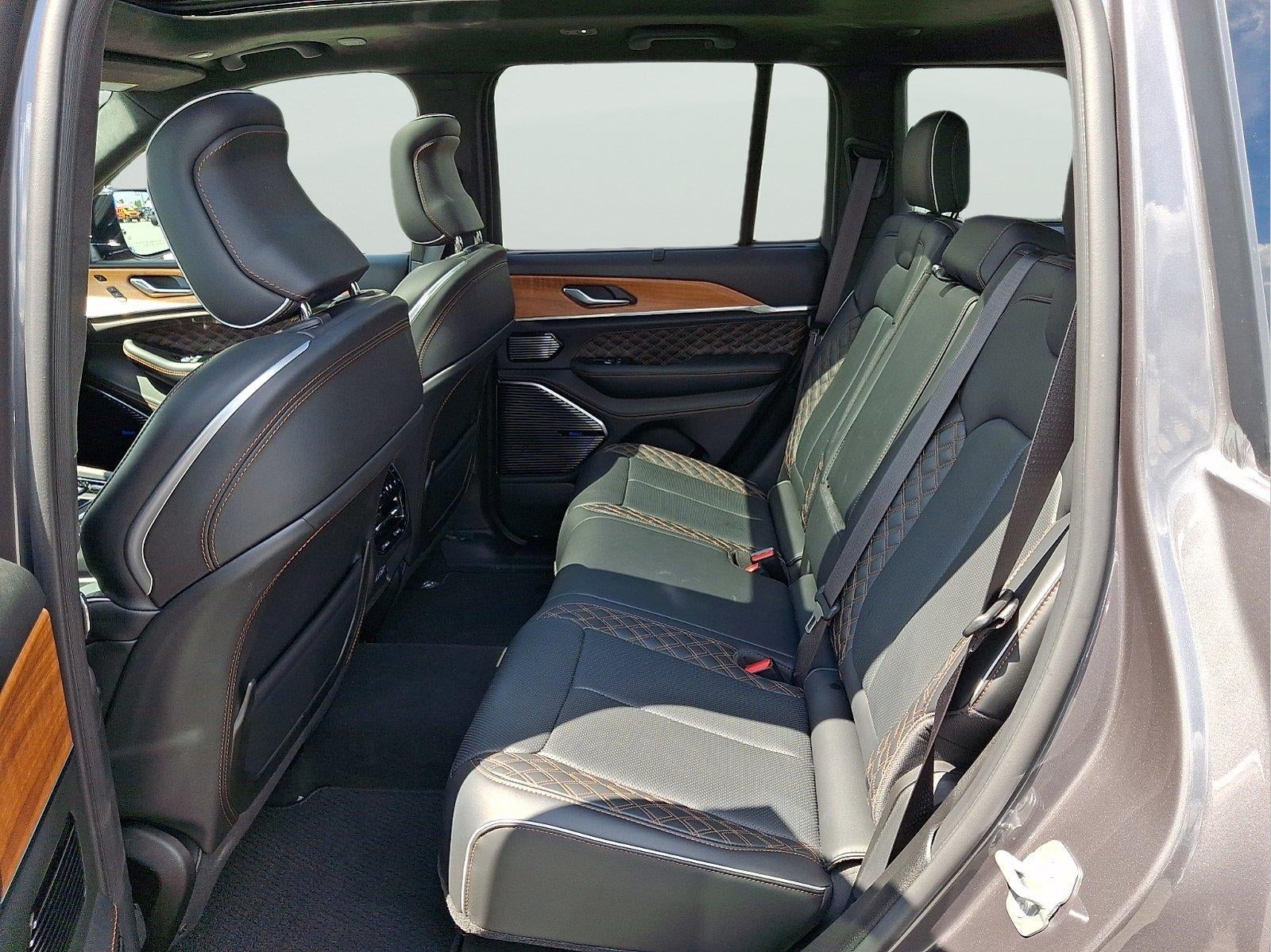 2025 Jeep Grand Cherokee Summit Reserve
