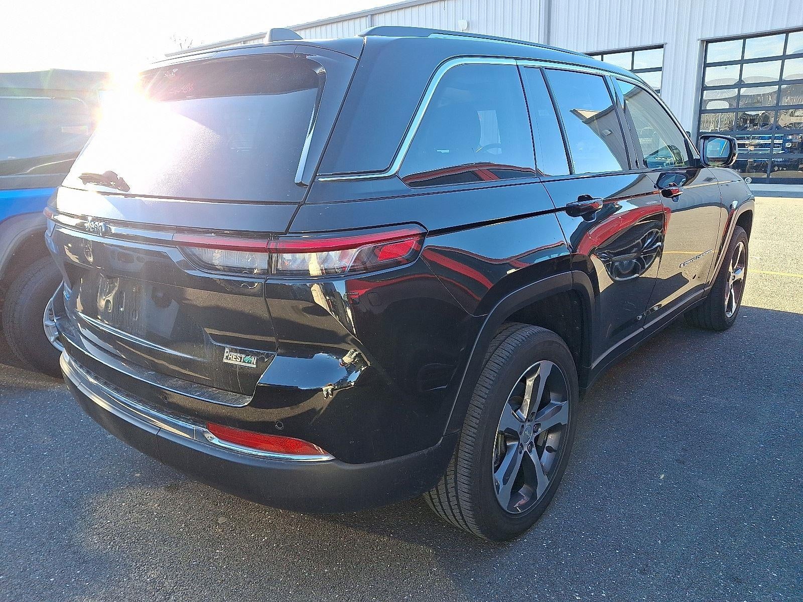 2022 Jeep Grand Cherokee 4xe BASE