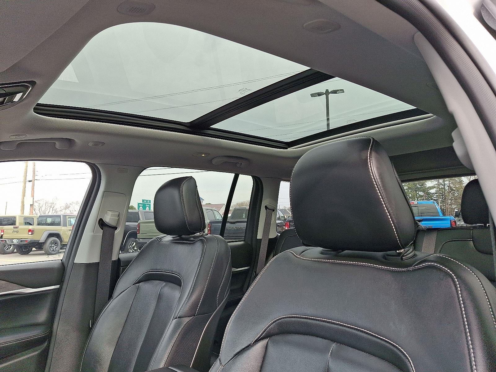 2022 Jeep Grand Cherokee 4xe BASE