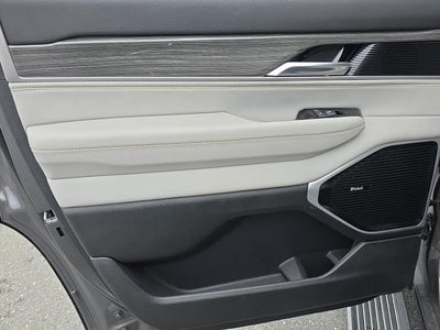 2022 Jeep Wagoneer Series III