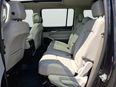 2022 Jeep Wagoneer Series III
