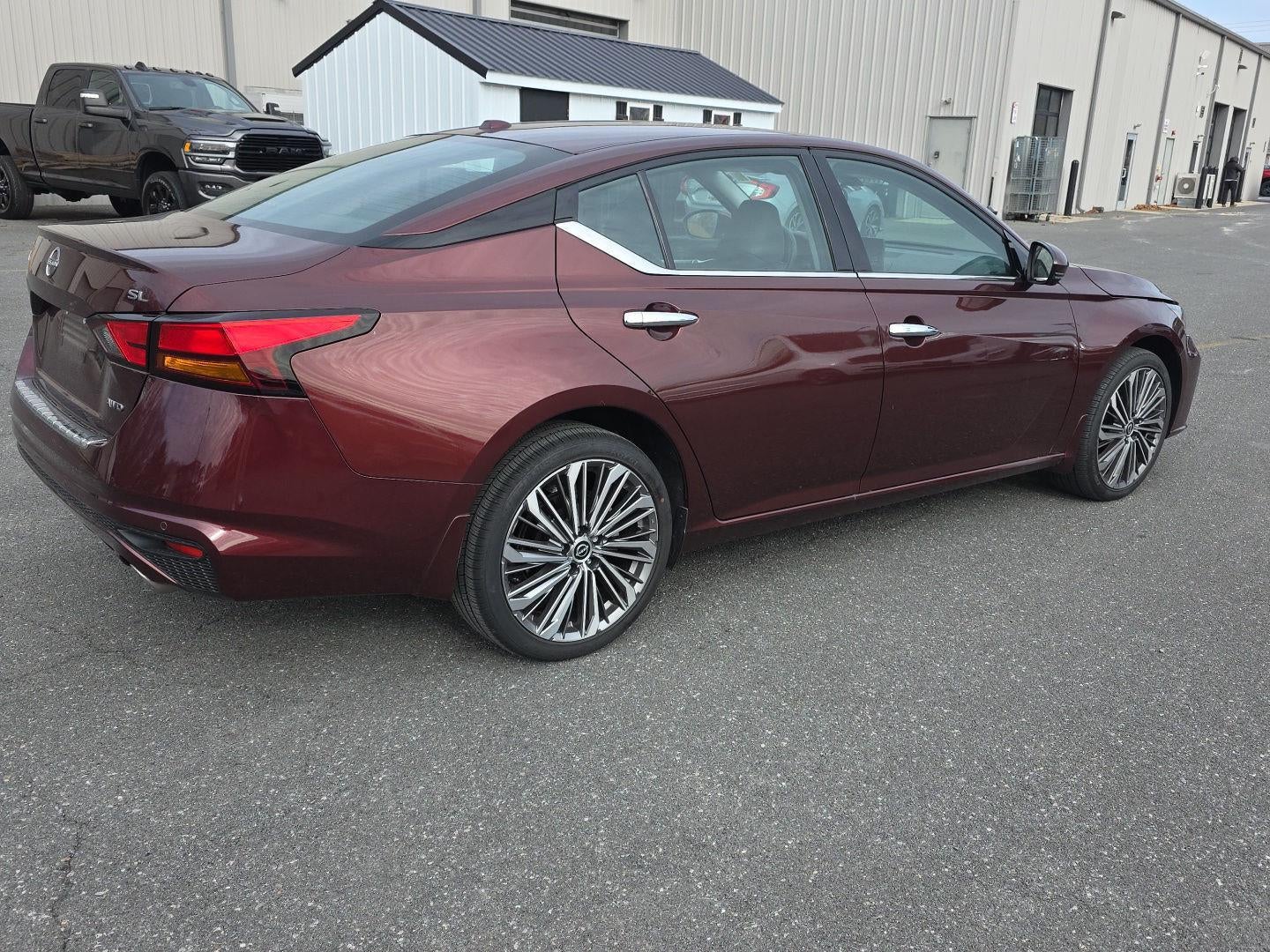 2023 Nissan Altima 2.5 SL