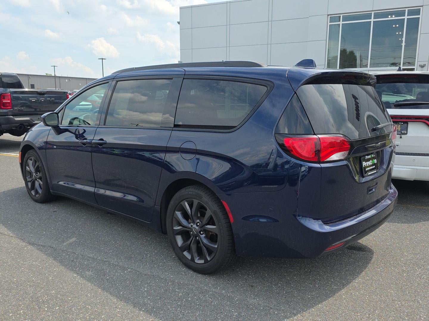 2019 Chrysler Pacifica Touring L