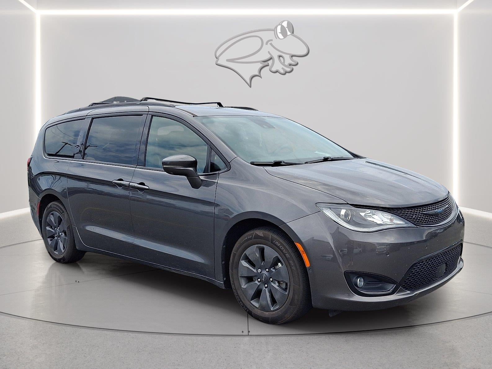 2020 Chrysler Pacifica Hybrid Limited