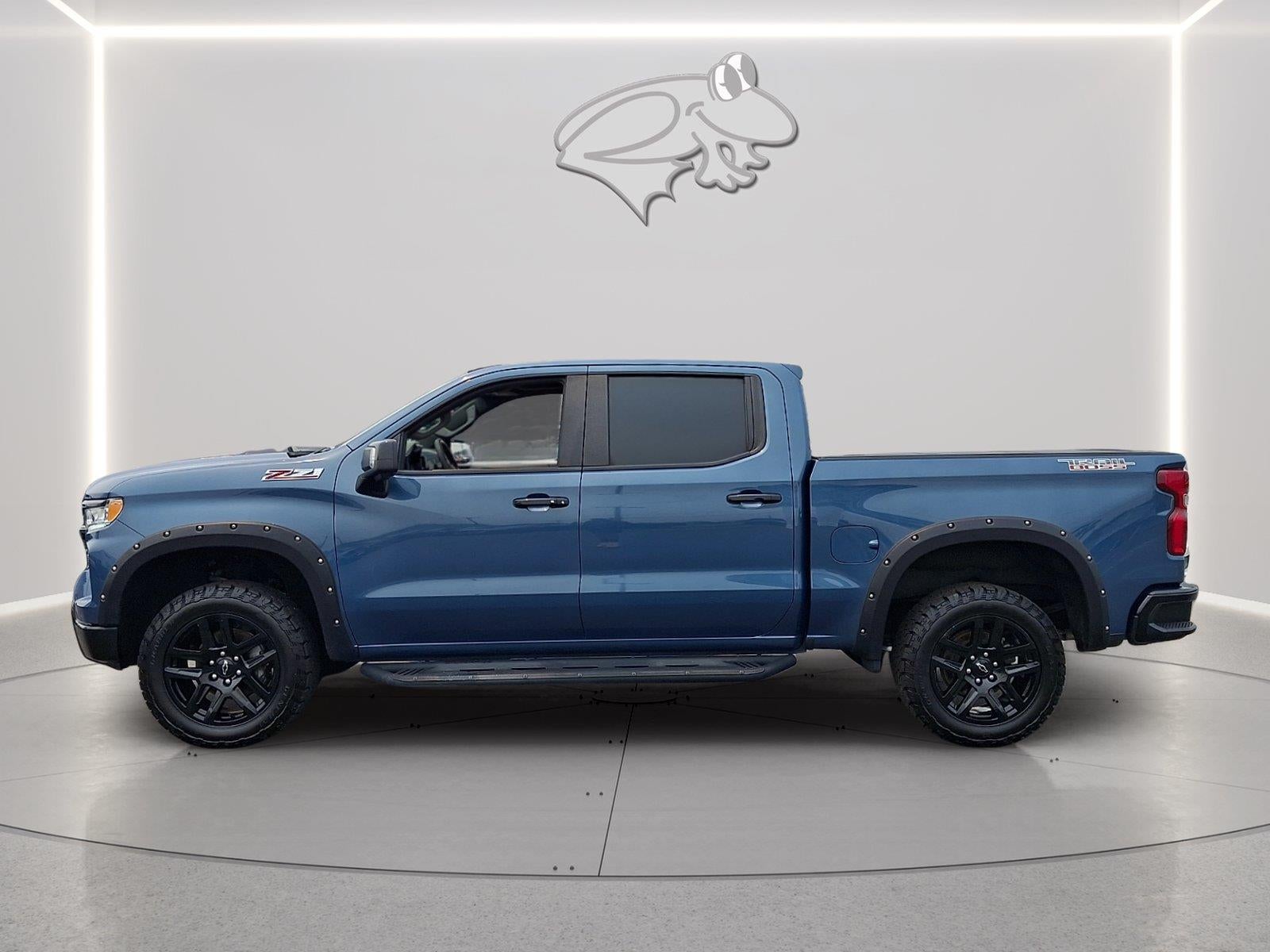 2024 Chevrolet SILVERADO 1500 TRAILBOSSL