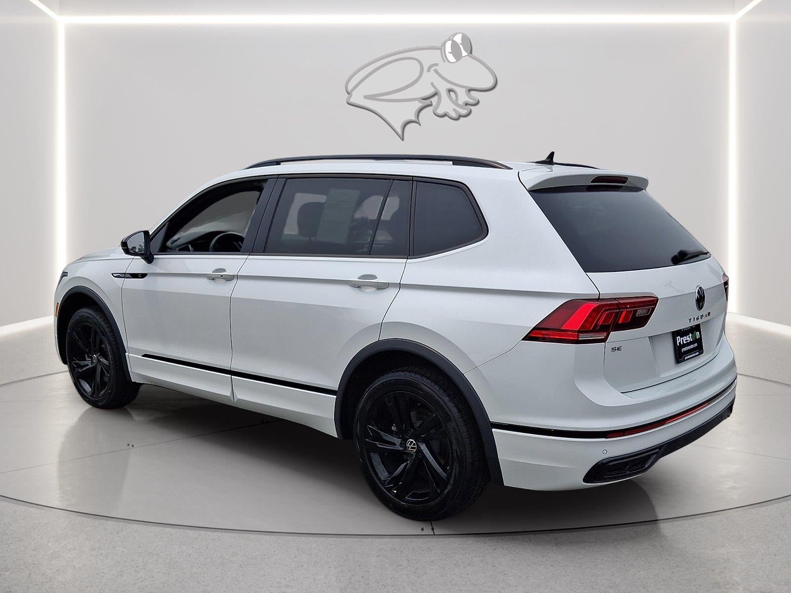2024 Volkswagen Tiguan SE R-Line Black