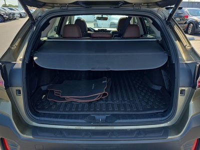 2022 Subaru Outback Touring