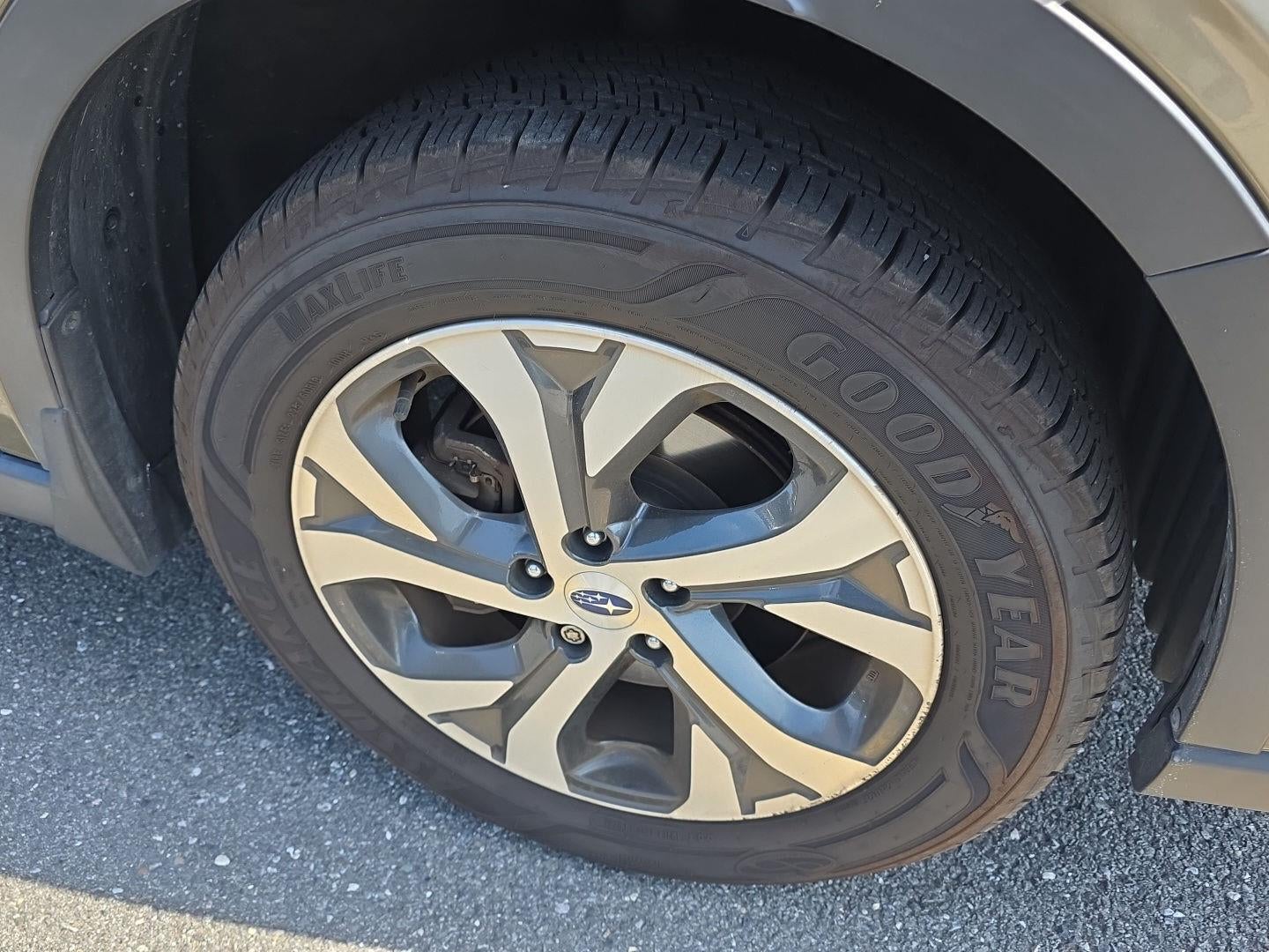 2022 Subaru Outback Touring