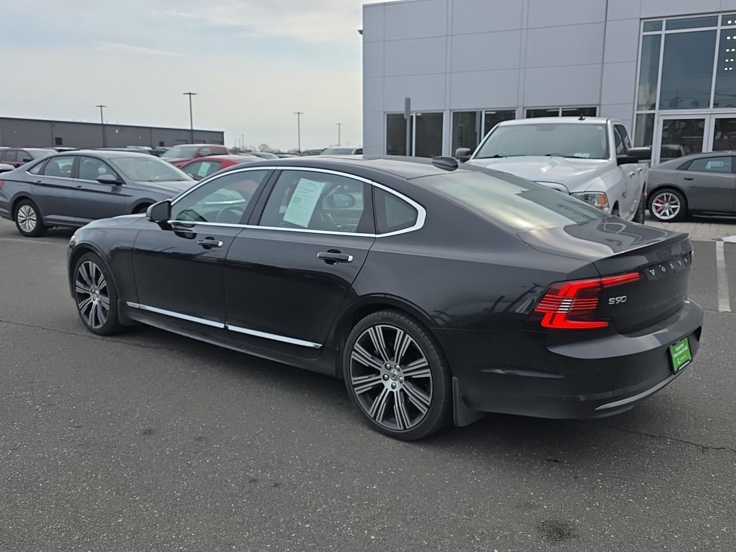 2022 Volvo S90 Inscription B6