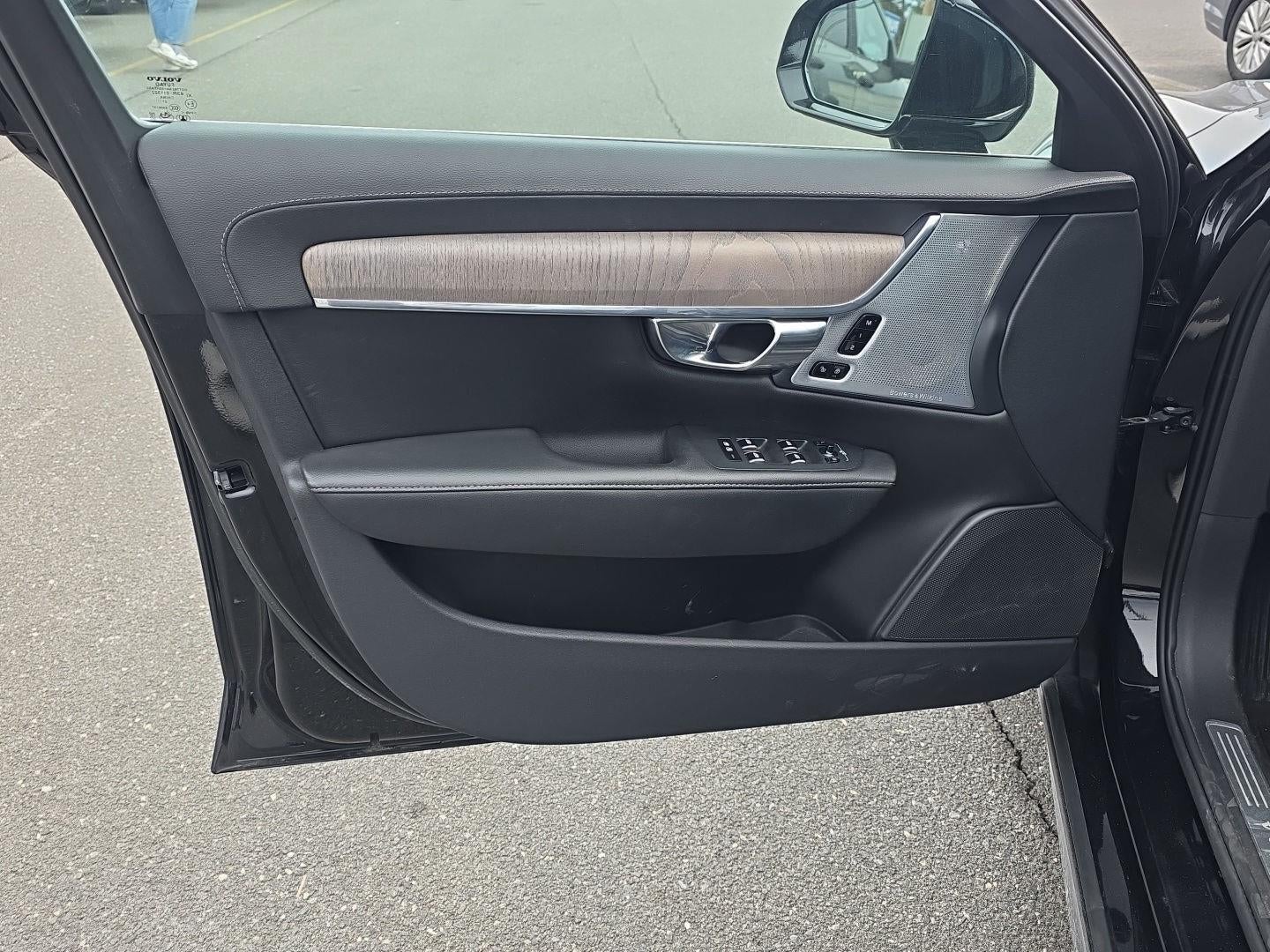 2022 Volvo S90 Inscription B6