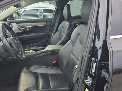 2022 Volvo S90 Inscription B6