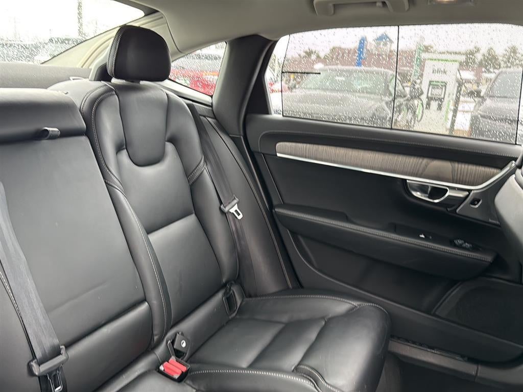 2022 Volvo S90 Inscription B6