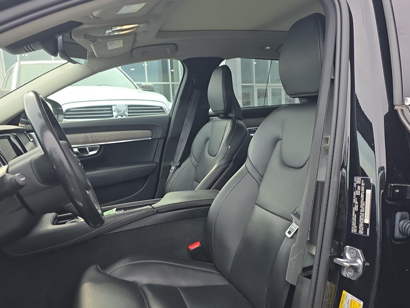 2022 Volvo S90 Inscription B6