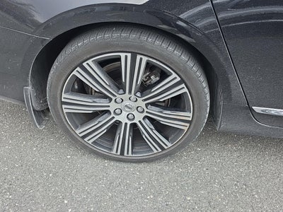 2022 Volvo S90 Inscription B6