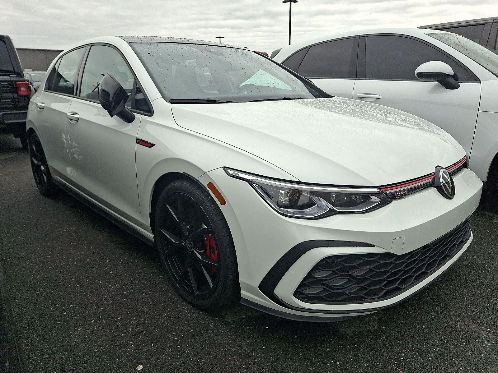 2024 Volkswagen Golf GTI 380 SE