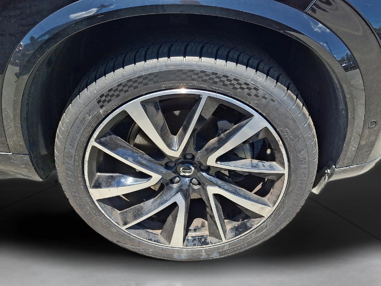 2023 Volvo XC90 Plus