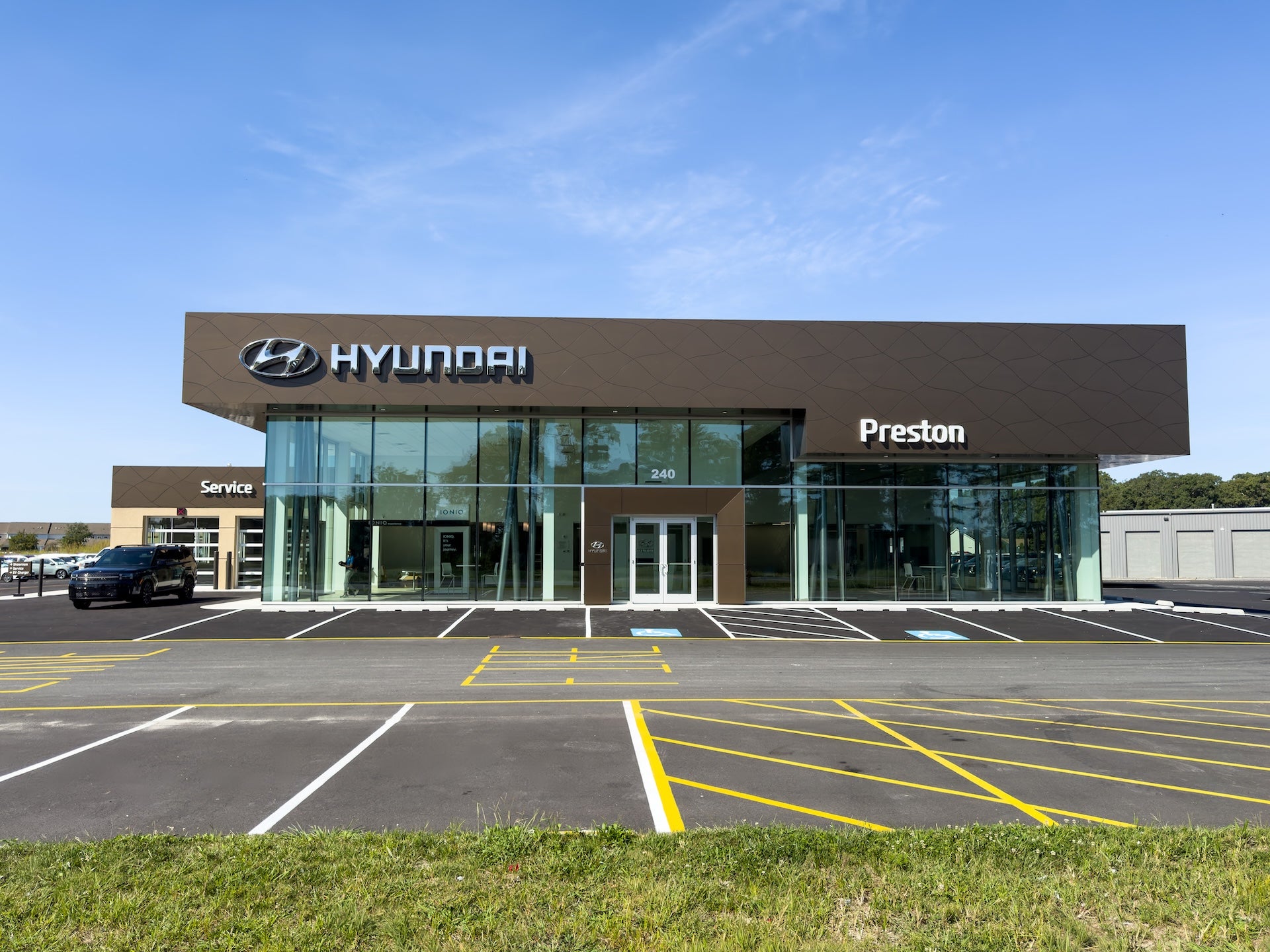Preston Hyundai of Millsboro dealership exterior